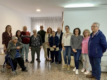 El Ayuntamiento visita la vivienda tutelada de Asprona