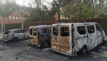 Detienen a cuatro personas por incendiar vehículos en Caudete