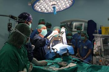 El Hospital realizó casi un centenar de cirugías de párkinson