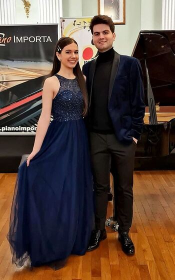 Noelia y Diego Navas, esplendor y fuerza del piano
