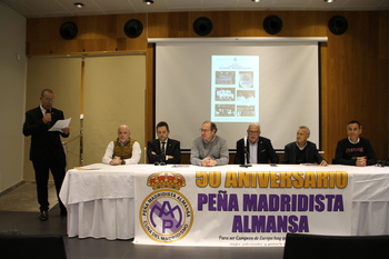 La Peña Madridista de Almansa presentó su libro