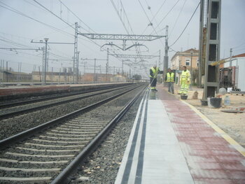 Adif moderniza 6 Km de la línea convencional por Villarrobledo