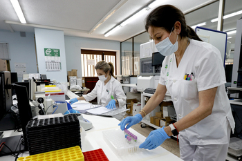 El Servicio de Microbiología valida más 500.000 pruebas Covid