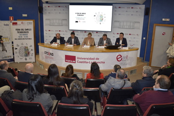 La UCLM celebra en Albacete la III Feria de Empleo Tecnológico