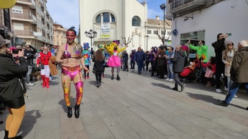 Desenfrenada carrera Drag Queens del Carnaval en Villarrobledo