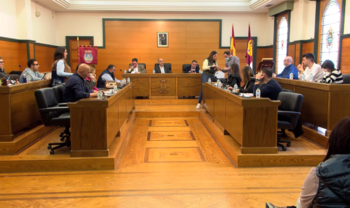El Ayuntamiento aprueba un fondo de 326.000 euros para pagar