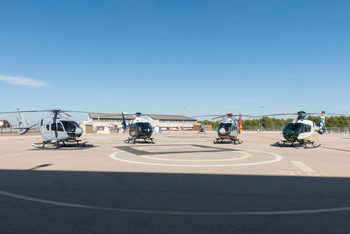 Airbus entrega cuatro H135 simultáneos en España