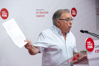 PSOE estudia querellarse contra PP por 