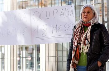 La inquilina de la mujer en huelga de hambre debe 9.500 euros