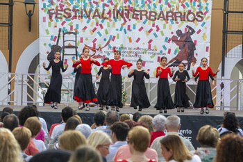 El Festival Interbarrios promociona el talento artístico local