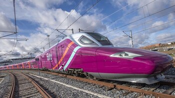 Más de 1.100 viajeros se desplazan trenes Avlo Madrid-Alicante