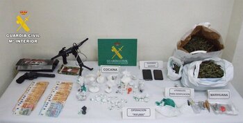 Dos detenidos por tráfico de cocaína y marihuana en Almansa
