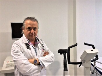 El cardiólogo José R. Conesa, candidato de Vox a la Alcaldía