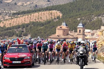 La Vuelta Femenina llega hoy a la provincia de Albacete
