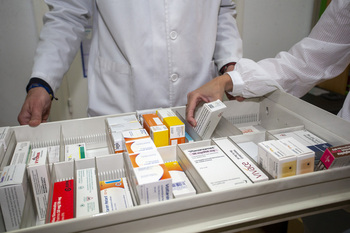 Los farmacéuticos se forman en gestión de farmacias