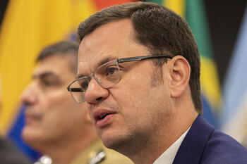Arrestan a un exministro de Bolsonaro por actos antidemocráticos