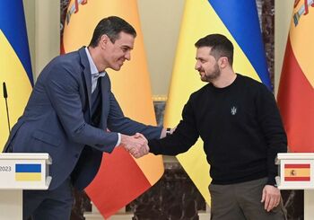 Sánchez reafirma ante Zelenski el apoyo de España a Ucrania
