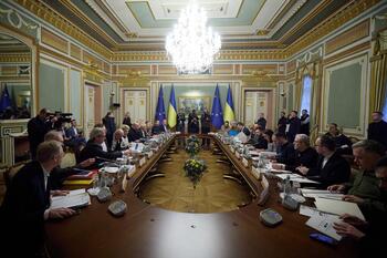 Bruselas reafirma que el futuro de Ucrania está en su seno