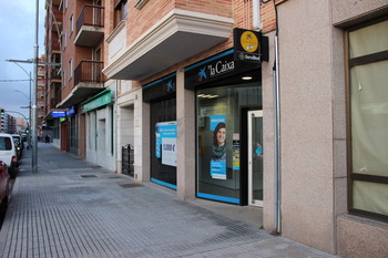 Caixabank abre 40 M€ para financiar a los dañados por la DANA