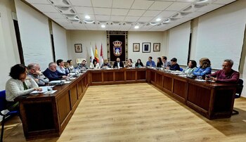 El PSOE rechaza la moción de PP y Vox contra el canon del agua