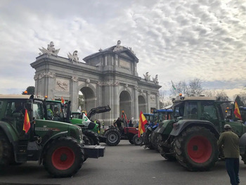 Unión de Uniones lleva su tractorada a Madrid este domingo