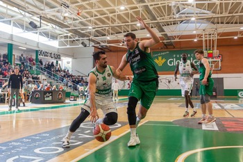 El Albacete Basket gana el derbi en La Roda