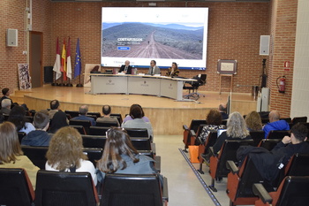La UCLM aprende en Albacete a 'exprimir' más riqueza de la uva
