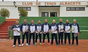 El Club Tenis Albacete participa en el Nacional de Veteranos