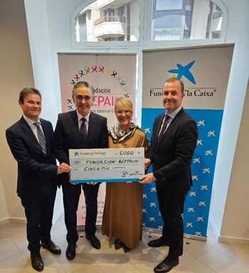 Fundación Caixabank aporta 5.000 euros a Acepain