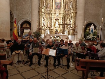 La localidad cantará los Mayos a la Virgen en El Salvador