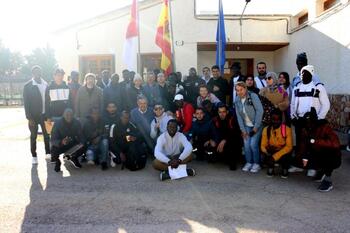 Jóvenes de varios países aprenden a ser pastores en Albacete