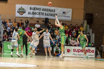 El Albacete Basket logra una trabajada victoria