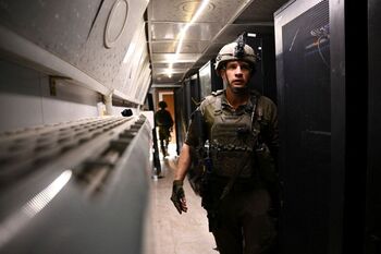 Israel halla un túnel de Hamás bajo la sede de UNRWA en Gaza