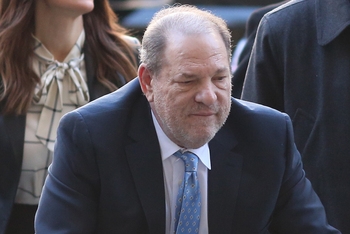 Un tribunal de Nueva York anula la sentencia contra Weinstein