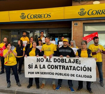 Los trabajadores de Correos amenazan con ir a la huelga